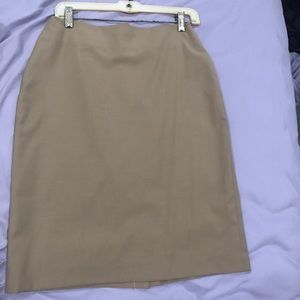 Women’s size 4 khaki skirt